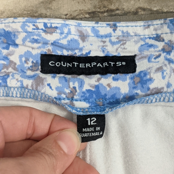 Counterparts Women's 12 Blue White Floral Skort - Picture 2 of 7